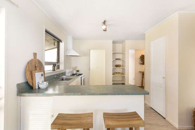 137 Burns Street Leamington_8