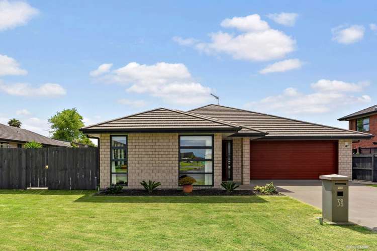 38 Sunningdale Street Wattle Downs_21