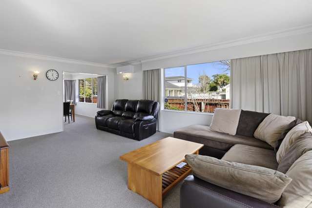 27 Saint Columbans Grove Boulcott_3