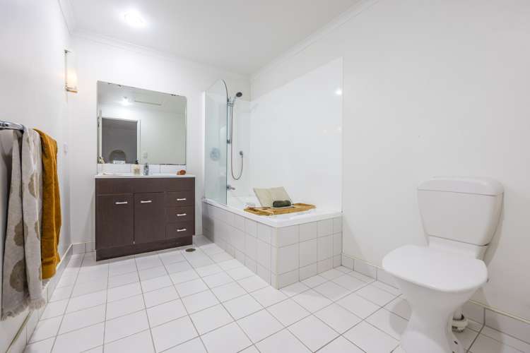 2c/20 Charlotte Street Eden Terrace_14