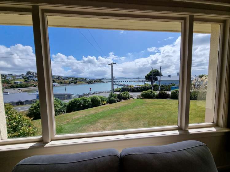 29 Bates Street Riverton_10