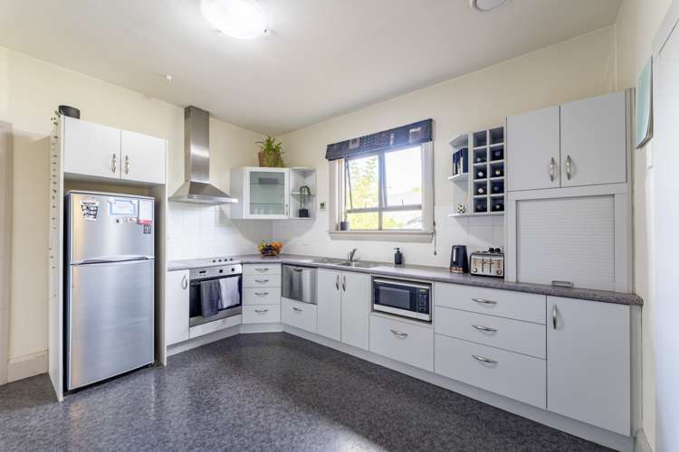 44 Le Cren Street Seaview_27