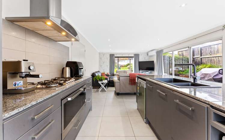 9 Muirlea Drive Flat Bush_5