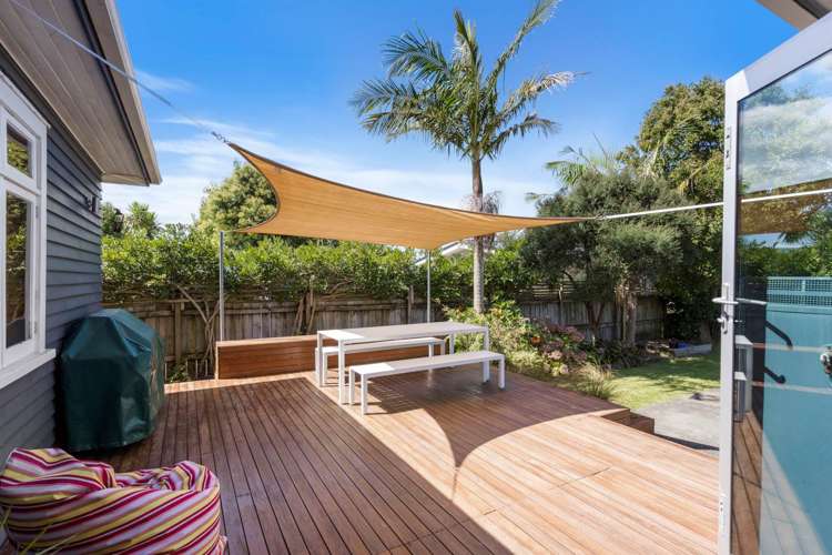 152 Titirangi Road New Lynn_8