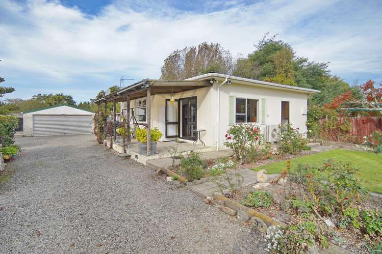 49 Old Main North Road Leithfield_1