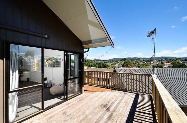 57 Sunvue Road Glen Eden_11