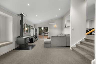105 Waitakere Road_2