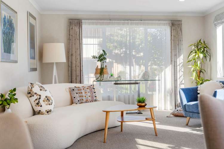 42 Coachman Drive Flat Bush_3