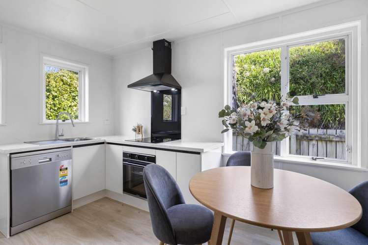 5 Frankley Road Westown_5