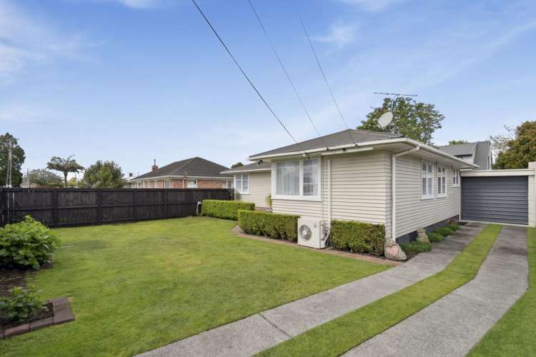 1/127 Clevedon Road Papakura_2