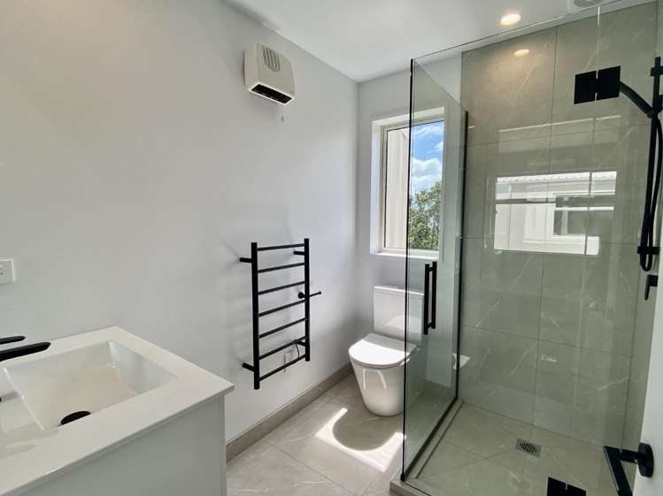 7/408a Barrington Street 10222_5