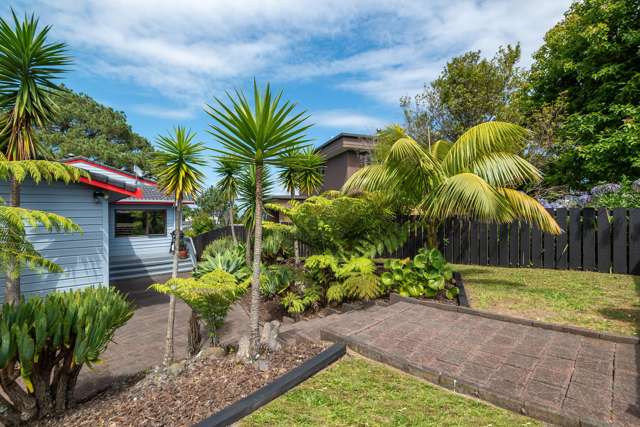 6 George Laurenson Lane Mount Roskill_2