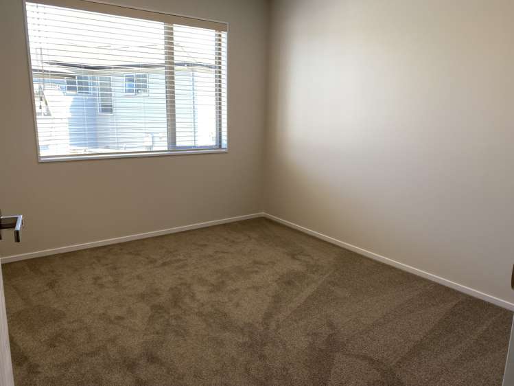 14C Whitford Avenue Mount Wellington_11