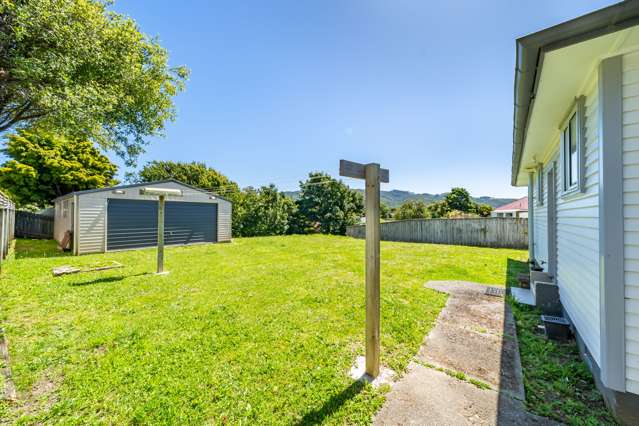 6 Mexted Crescent Porirua East_4