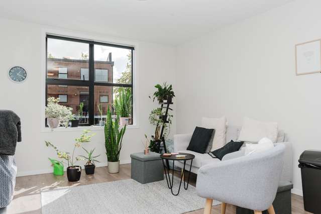 104/4 Village Quarter Lane Frankton_3