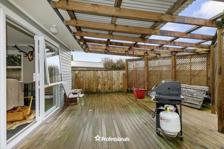 42 Mountbatten Grove Clouston Park_18