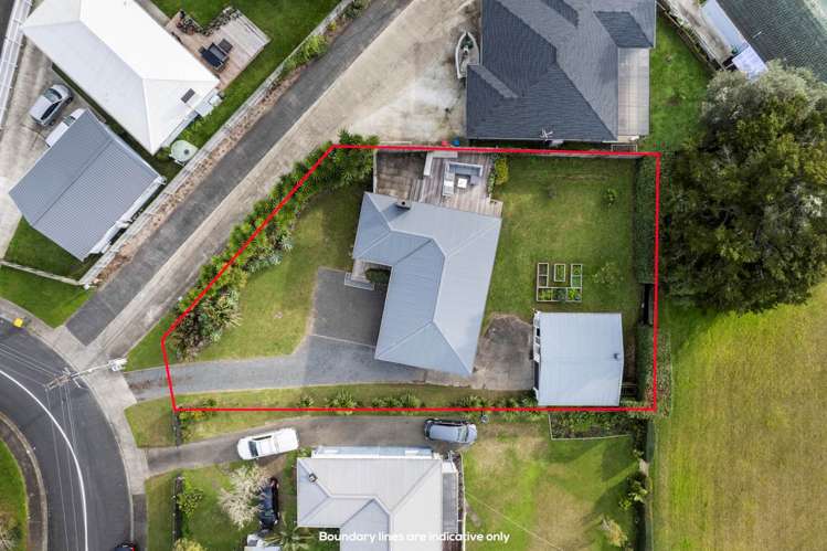 62 Cobham Crescent Kelston_17