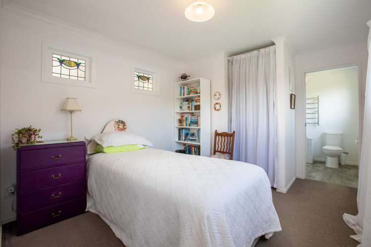 113 and 115 Grey Street Woodville_15