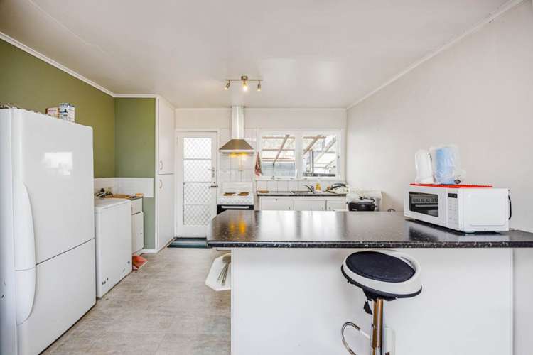 3/37 Buckingham Crescent Manukau_2