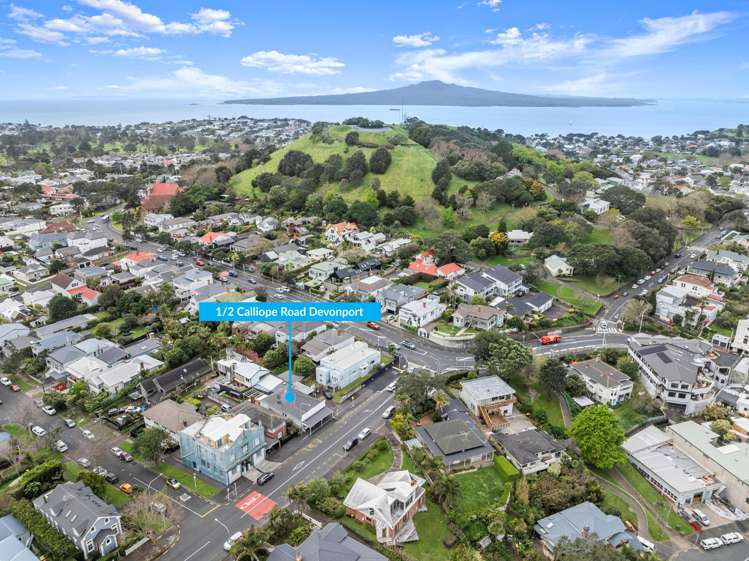 1/2 Calliope Road Devonport_24