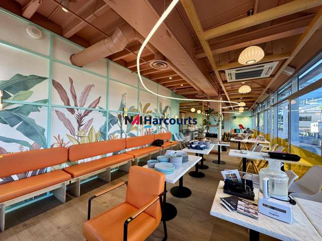 Cafe/2 Fred Thomas Drive Takapuna_4