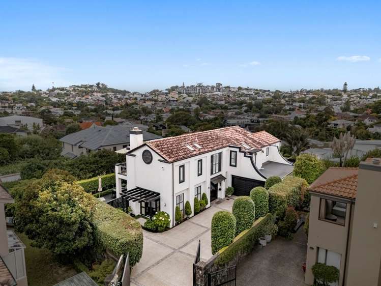 16A Tuhimata Street St Heliers_25