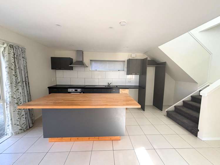 18 Stokes Avenue Te Atatu Peninsula_4