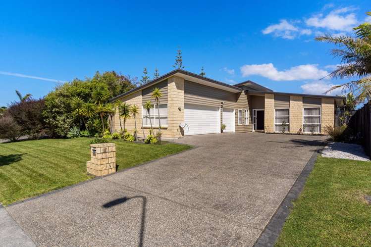 101 Pine Harbour Parade Beachlands_24