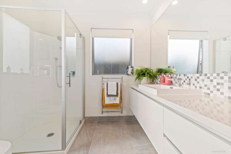 37 Harris Drive Silverdale_14