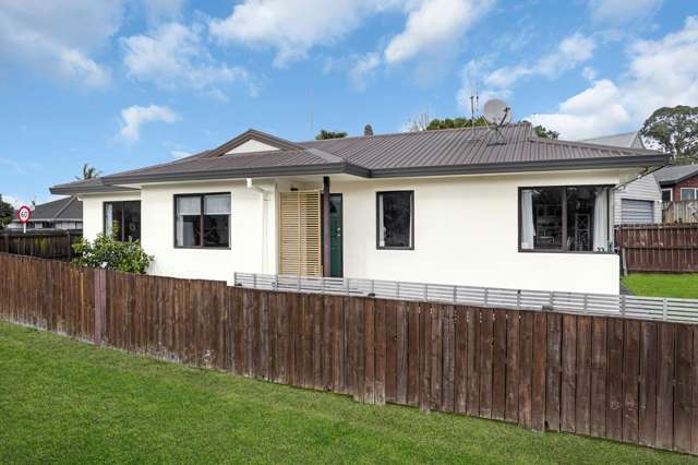 1/27 Lochend Place Highland Park_3