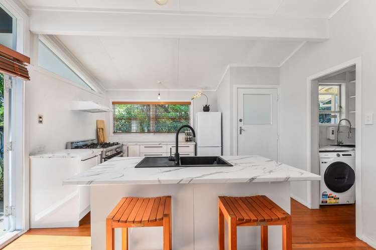 17 Sherwood Drive Pukete_24