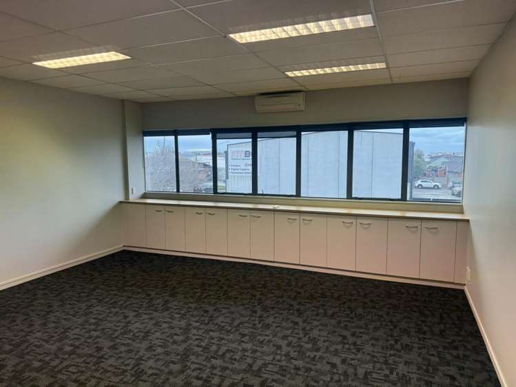 48-50 Disraeli Street Addington_10