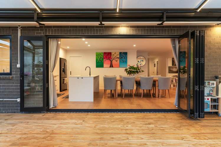 3 Yulia Road Flat Bush_27