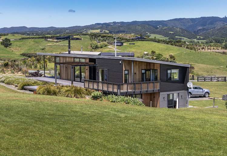 67 McLean Road Waipu_16