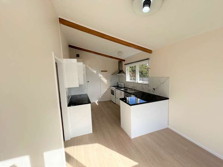 19 Falkirk Street Blockhouse Bay_6