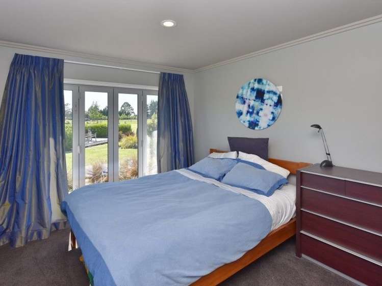 2/197 Lawford Road West Melton_11