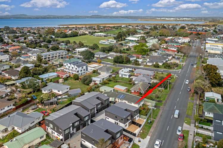 647 Te Atatu Road Te Atatu Peninsula_24