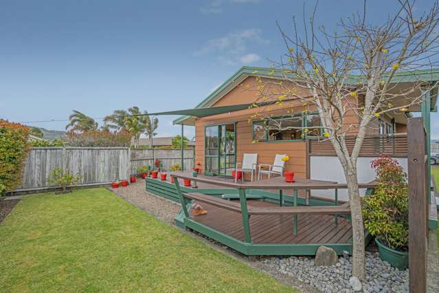 25 Cholmondeley Crescent Whitianga_2