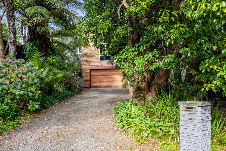 12 Leatham Avenue Strandon_24