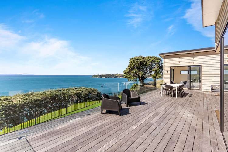 84 Ardern Avenue Stanmore Bay_5