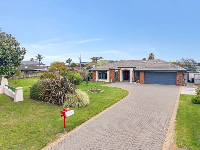 Bring The Boat! Live The Papamoa Beach Life