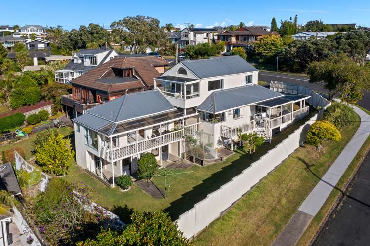 1/102 Churchill Road Rothesay Bay_3