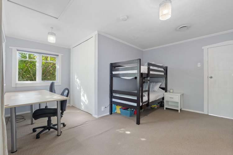 42 Mountain Road Henderson Valley_16