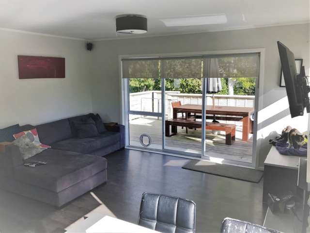 61 Divich Avenue Te Atatu South_2