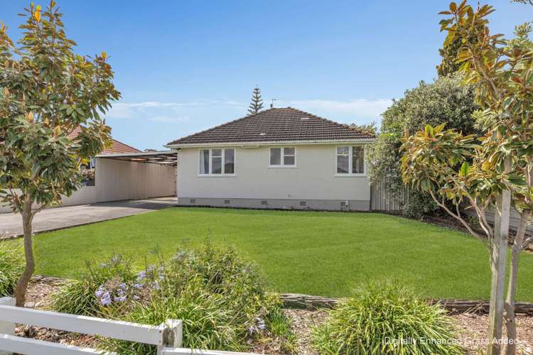 7 Bristol Crescent Roslyn_13