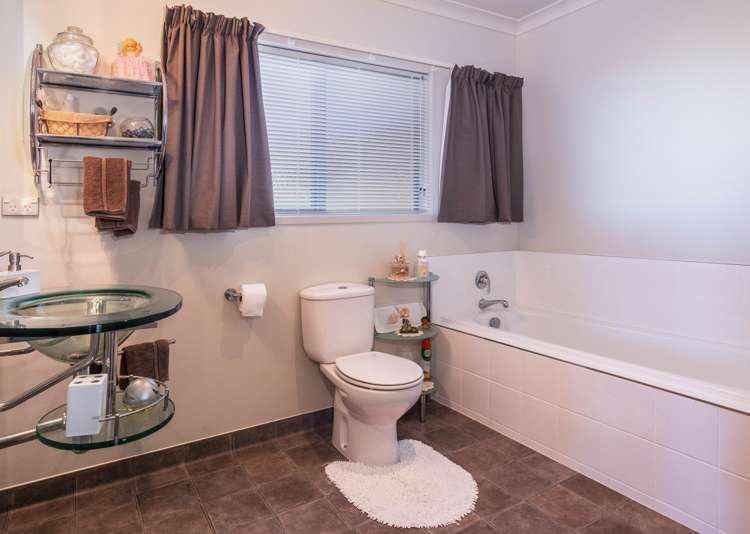 11 Tohora View Waihi Beach_13