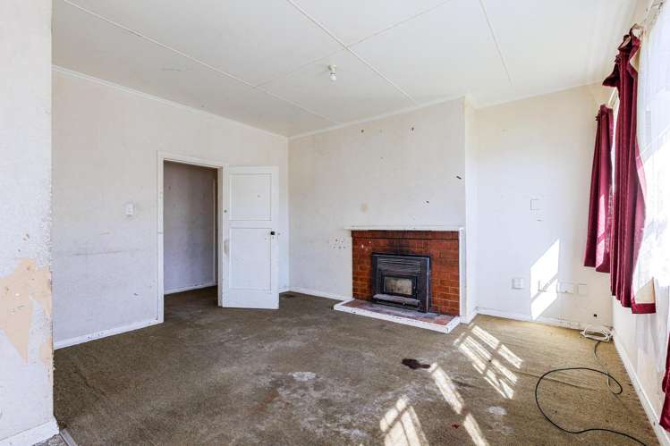 296 High Street Dannevirke_6