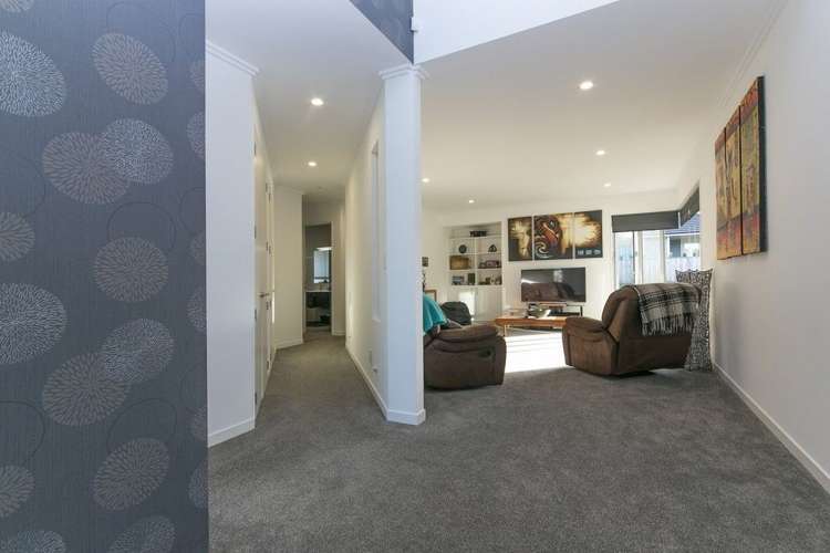 67 Pohutukawa Parade Riverhead_31