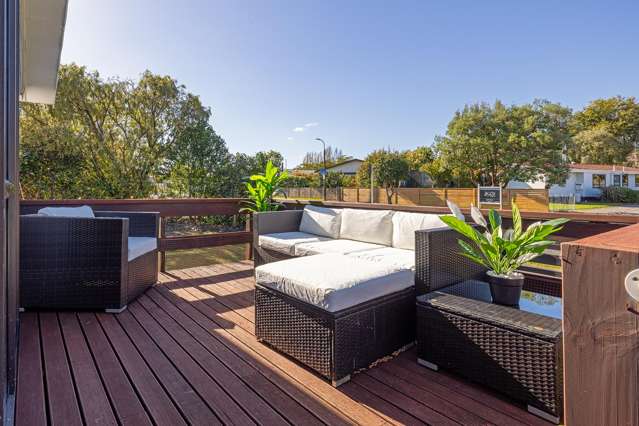 8 Deller Drive Carterton_1