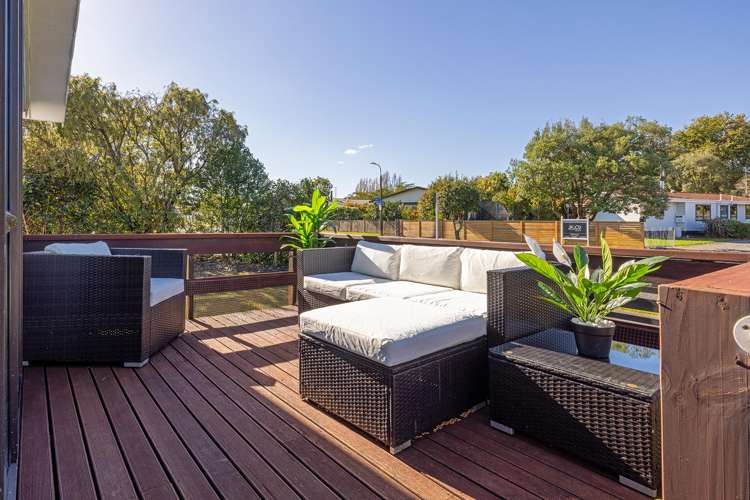 8 Deller Drive Carterton_1
